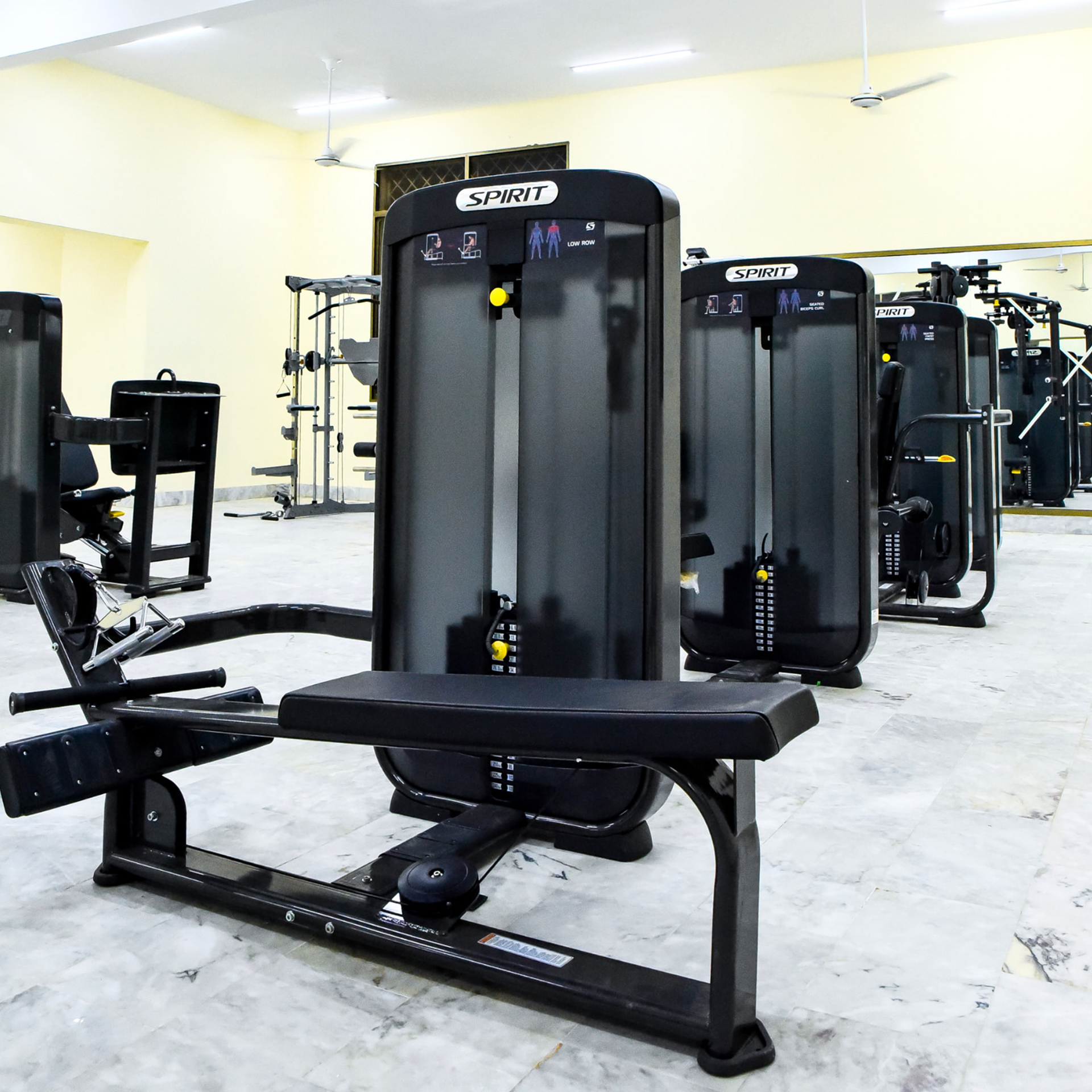 Горизонтальная тяга SPIRIT SP-3523 со стеком 90 кг