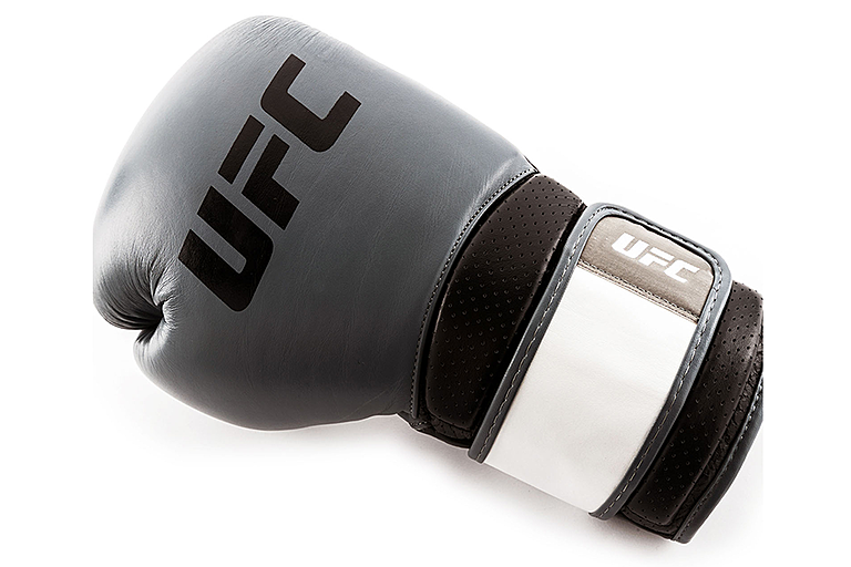 UFC Перчатки MMA для работы на снарядах серые - 18 Oz