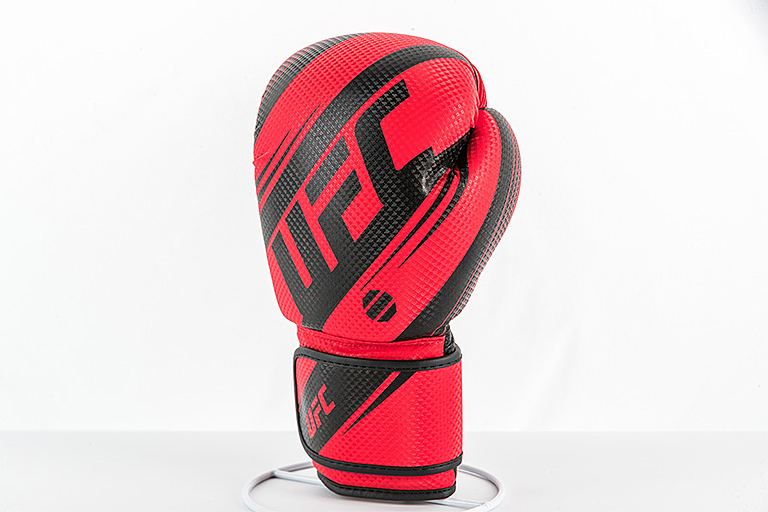 UFC PRO Performance Rush 16 Oz - красные